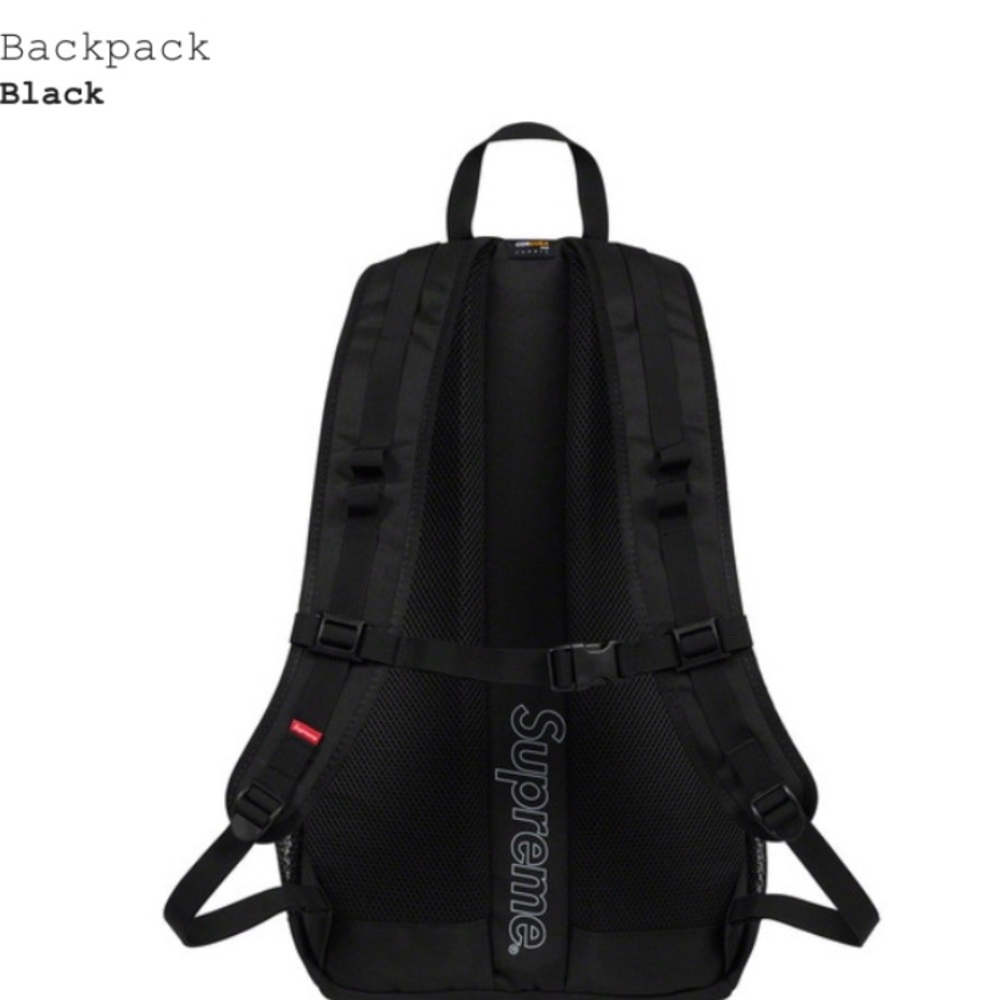 NWT Supreme backpack - Picture 3 of 4